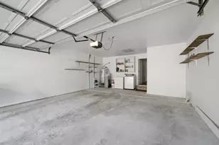 2002 Courtney Ln Dr, Houston, TX 77042 - Photo 29