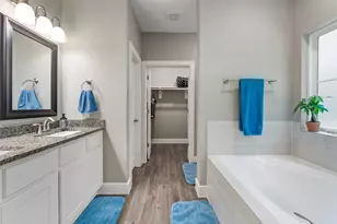 8729 Nathan Dr, Waller, TX 77484 - Photo 23