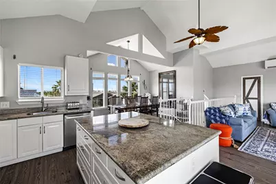 13663 Mutiny Lane, Galveston, TX 77554 - Photo 13