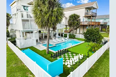 13663 Mutiny Lane, Galveston, TX 77554 - Photo 3