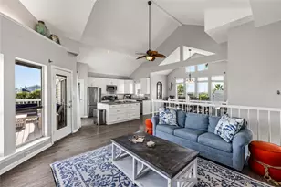 13663 Mutiny Ln, Galveston, TX 77554 - Photo 11