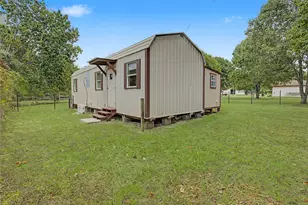 12039 Anderson Rd, Willis, TX 77318 - Photo 9