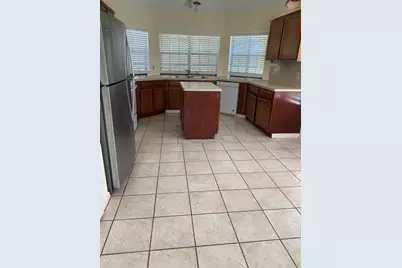2426 Lakefield Way, Sugar Land, TX 77479 - Photo 7