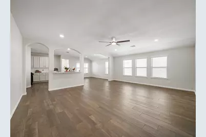 3301 Clover Hill Lane, Texas City, TX 77591 - Photo 11