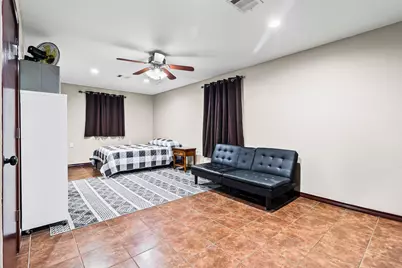 300 Hidden Oaks Drive, Point Blank, TX 77364 - Photo 17