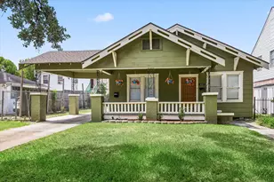 4406 Clay St, Houston, TX 77023 - Photo 1
