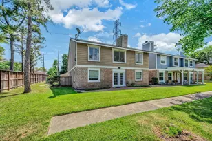 770 Memorial Mews St, Houston, TX 77079 - Photo 3