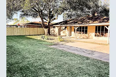 16738 Barcelona Drive, Friendswood, TX 77546 - Photo 23