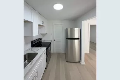 201 Lowery Street #2, Port Lavaca, TX 77979 - Photo 5