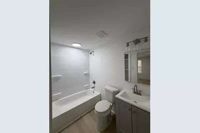 201 Lowery Street #2, Port Lavaca, TX 77979 - Photo 9