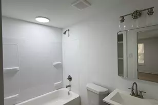 201 Lowery St, Port Lavaca, TX 77979 - Photo 9