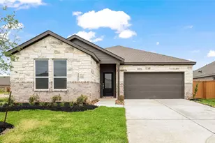 9302 Long Fin Dr, Baytown, TX 77521 - Photo 1