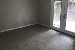 12633 Memorial Dr, Houston, TX 77024 - Photo 7