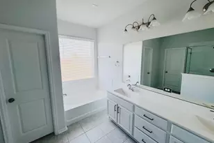 559 Long Beach Bay Dr, Katy, TX 77493 - Photo 15