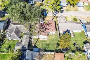 6343 Clemson St, Houston, TX 77092 - Photo 19