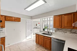 21739 Park Brook Dr, Katy, TX 77450 - Photo 15