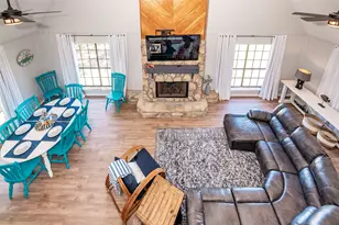 1981 County Rd 291, Sargent, TX 77414 - Photo 5