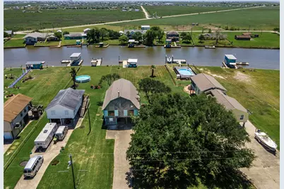 1981 County Road 291, Sargent, TX 77414 - Photo 25