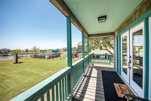 1981 County Rd 291, Sargent, TX 77414 - Photo 37