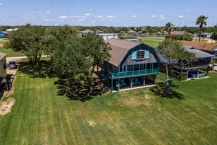 1981 County Rd 291, Sargent, TX 77414 - Photo 3
