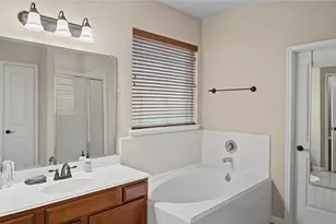 21391 Village Crossing Ln, Porter, TX 77365 - Photo 9
