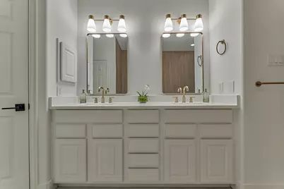 27 Medley Lane, The Woodlands, TX 77382 - Photo 25