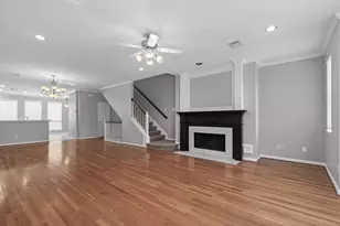 1319 Oneil St, Houston, TX 77019 - Photo 9