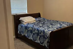 6111 Irish Hill Dr, Houston, TX 77053 - Photo 9