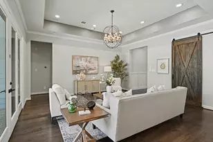 1906 Gardenia Dr, Houston, TX 77018 - Photo 5