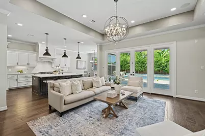 1906 Gardenia Drive, Houston, TX 77018 - Photo 3