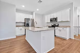 22226 Florence Spgs Dr, Hockley, TX 77447 - Photo 5