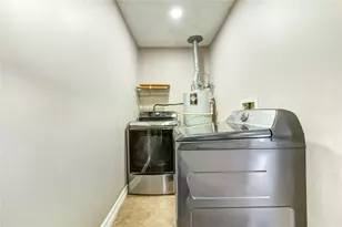 9922 Carmalee St, Houston, TX 77075 - Photo 27