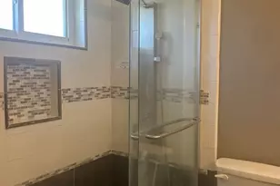 11410 Ashcroft Dr, Houston, TX 77035 - Photo 23