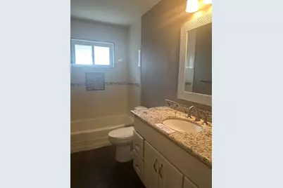 11410 Ashcroft Drive, Houston, TX 77035 - Photo 19