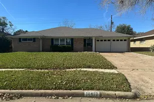 11410 Ashcroft Dr, Houston, TX 77035 - Photo 1
