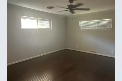 11410 Ashcroft Drive, Houston, TX 77035 - Photo 21