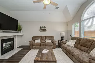 19623 Chestnut Brook Ct, Houston, TX 77084 - Photo 17