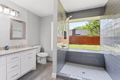 11710 Seawood Drive, Houston, TX 77089 - Photo 13