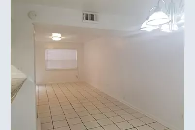 1433 Cedar Post Lane #25, Houston, TX 77055 - Photo 9