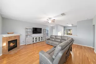 18202 Grove Brook Ln, Cypress, TX 77429 - Photo 5