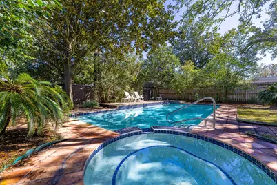 5238 Loch Lomond Drive, Houston, TX 77096 - Photo 21