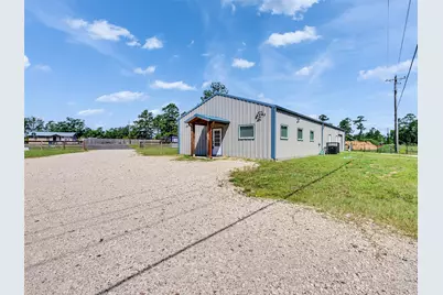 11395 Fm 2432 Road, Willis, TX 77378 - Photo 11
