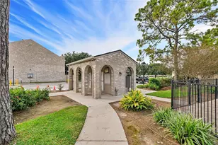 3042 Holly Hall St, Houston, TX 77054 - Photo 21