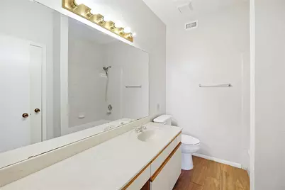 3042 Holly Hall Street #3042, Houston, TX 77054 - Photo 15