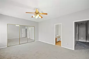 3042 Holly Hall St, Houston, TX 77054 - Photo 11