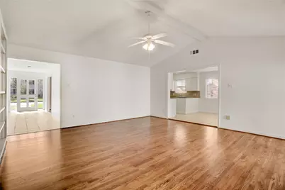 14506 Carolcrest Drive, Houston, TX 77079 - Photo 7