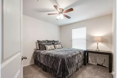 901 Jefferson Avenue, Cleveland, TX 77327 - Photo 9
