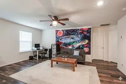 901 Jefferson Avenue, Cleveland, TX 77327 - Photo 5