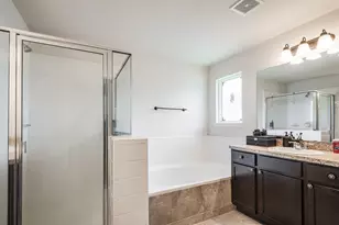 901 Jefferson Ave, Cleveland, TX 77327 - Photo 7