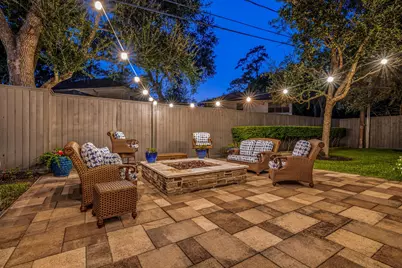 21 Carolane Trail, Houston, TX 77024 - Photo 5